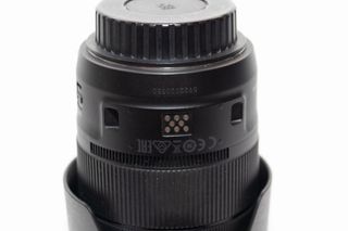 Canon objetivo EF-S 18-135mm f/3.5-5.6 f IS USM