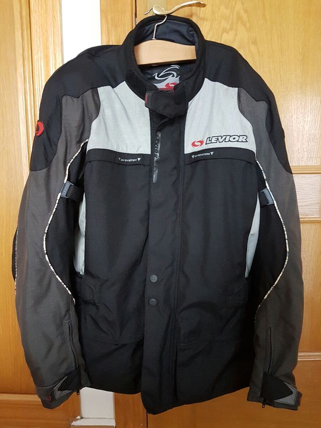 Chaqueta motocicleta