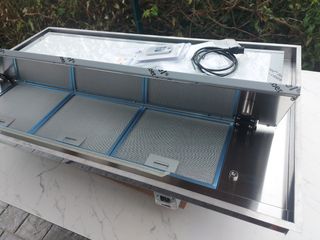 CAMPANA EXTRACTORA de cocina AEG 
