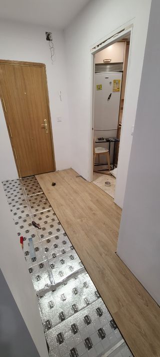 Instalación de tarima, reformas.