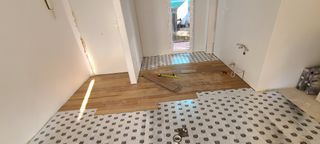 Instalación de tarima, reformas.