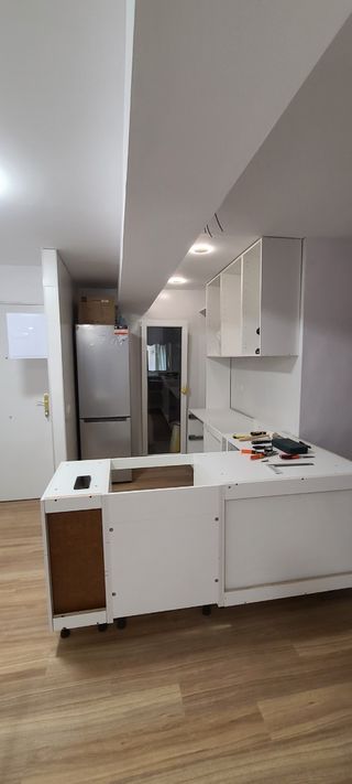 Instalación de tarima, reformas.