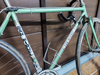 Bicicleta de carretera antigua San Miguel