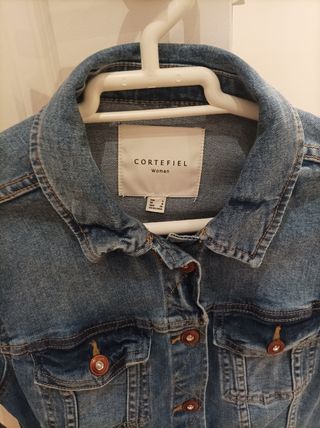 Chaqueta vaquera Cortefiel (precio no negociable)