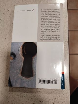 Gógar y el misterio de los dragones 