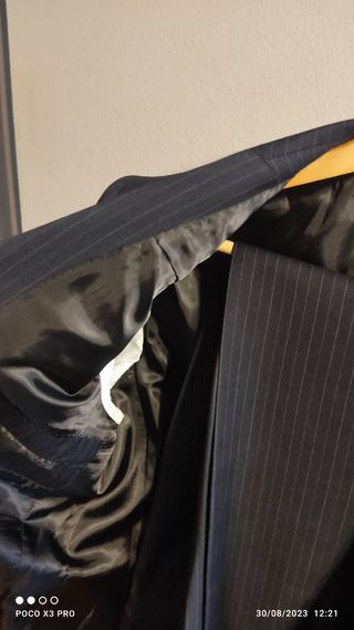 Traje raya diplomatica