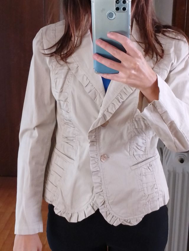 Giacca elegante beige