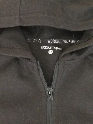 Conjunto de chaqueta deporte y camiseta niño