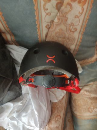 Casco patinete