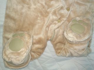 Buzo nuevo bebé osito precioso Talla 9 meses o 71