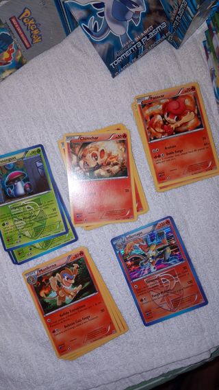 Cartas Pokémon repetidas. Cardmarket: MontseCP