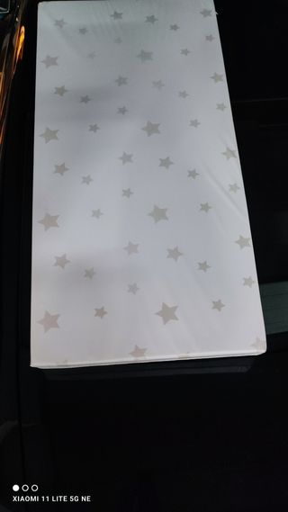 Colchón para parque infantil nuevo