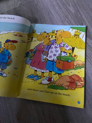 Libros 1 primaria Daisy and Danny, The school Play