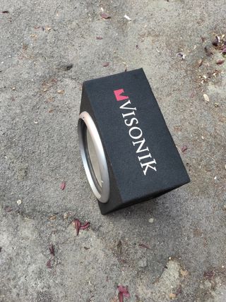 Subwoofer compacto visonk