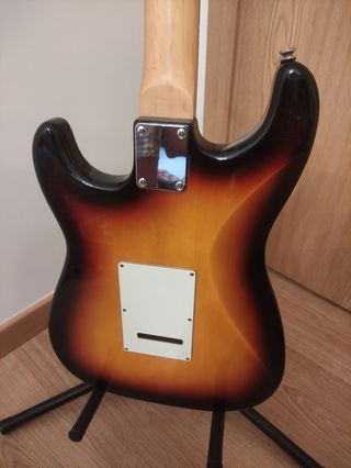 Guitarra eléctrica STORM