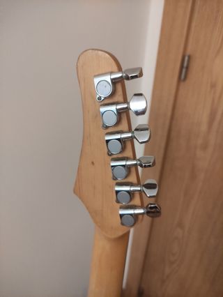 Guitarra eléctrica STORM