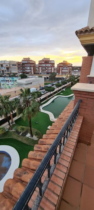 EDIFICIO ACUARIUM  PLAZA DE GARAGE ANCHA