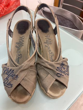 Sandalias Tommy hilfiger usadas verdes 40