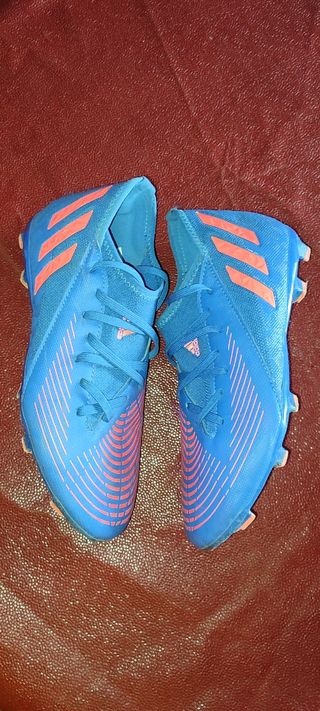 Botas de fútbol 
