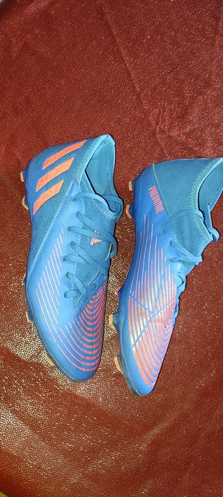 Botas de fútbol 