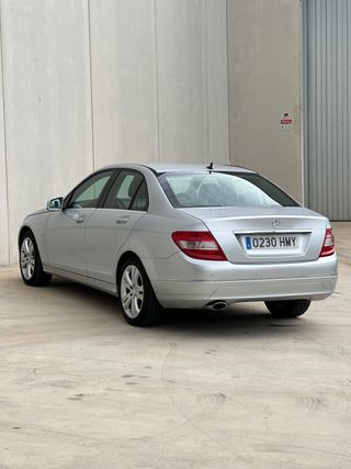 Mercedes-Benz Clase C 2012 118.000Km