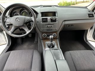 Mercedes-Benz Clase C 2012 118.000Km