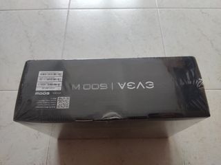 Fuente de alimentación evga 600 W1