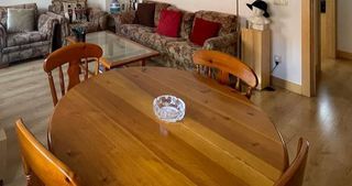 Mesa de comedor redonda