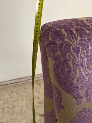 SILLON CLASICO TAPIZADO