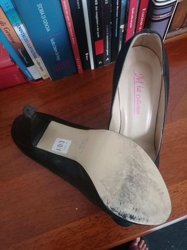 Décolleté pelle nera