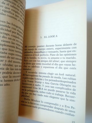 Libro Cómo ser una Mujer A