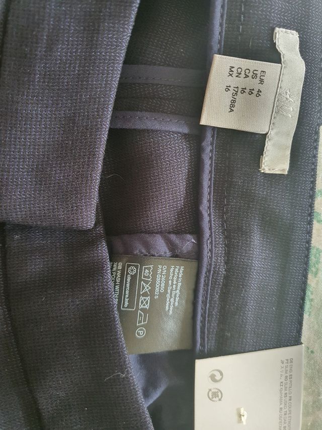 Pantalon pinzan azul marino