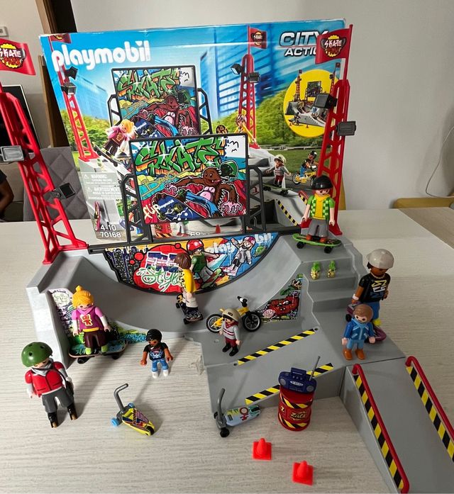 Playmobil 70168 Pista de patinaje de segunda mano por 15 EUR en