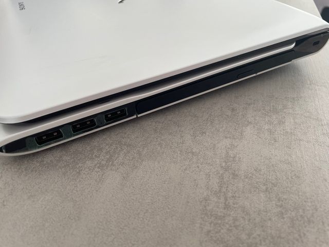 Ordenador portatil Sony Vaio