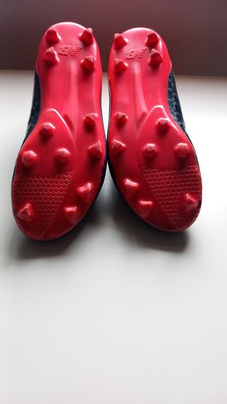 Botas de fútbol niño talla 38.5