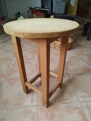 Mesa camilla pequeña
