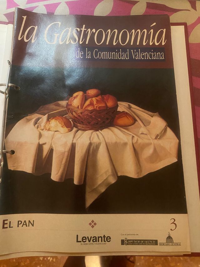 Fascículos de la gastronomía valenciana