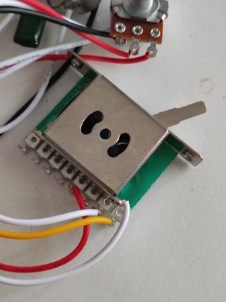 Circuito volumen guitarra eléctrica