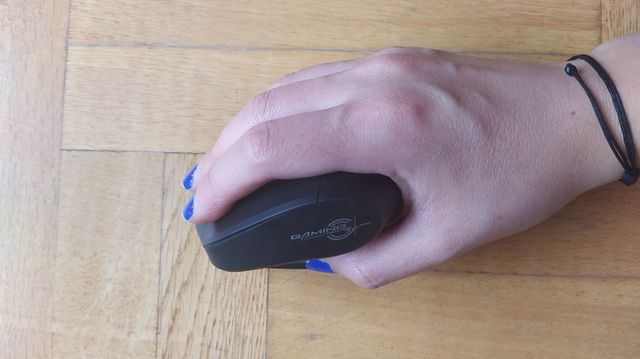 Ratón ergonómico inalámbrico 