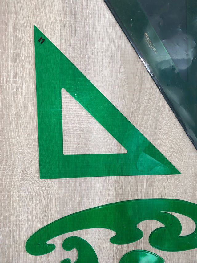 Escuadra y cartabón FABER CASTELL + complementos