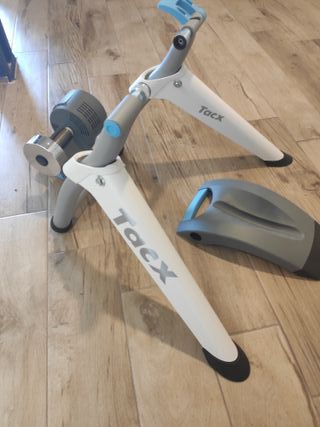 Rodillo Garmin Tacx flow smart