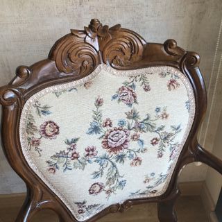 Pareja de butacas estilo francés Luis XV