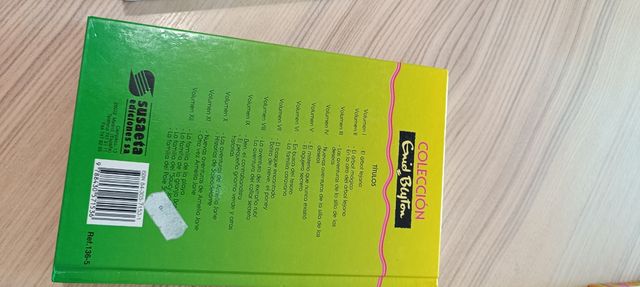 2 libros de Enid Blyton