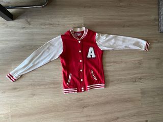 Chaqueta beisbolera roja y blanca Inside