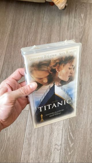 Película Titanic VHS precintada de fábrica 1998