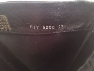 Botas altas en piel, talla 37