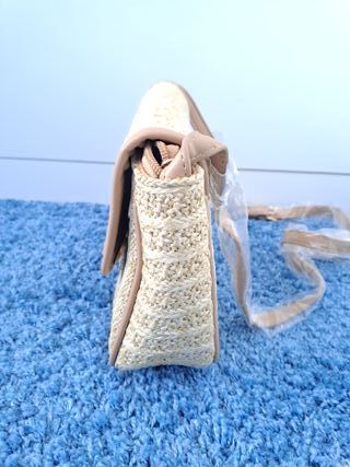 Bolso de rafia beige