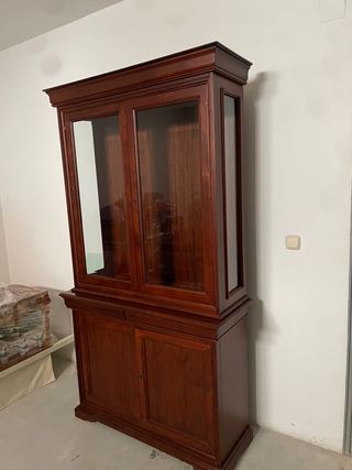 Mueble Vitrina de Haya.