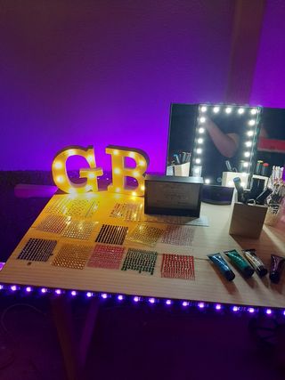 Glitter Bar
