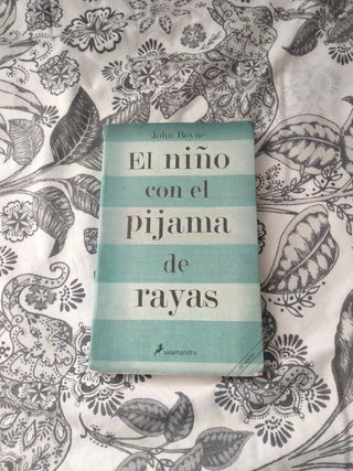 Libro el niño con el pijama de rayas